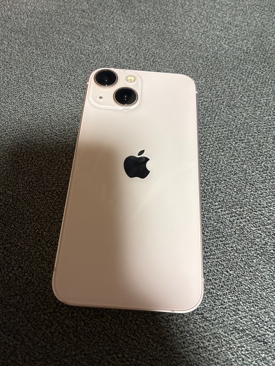 iPhone iPhone 13 mini 128GB au（スマホ）の商品画像 - 査定依頼日：2026年5月24日 - 最高査定価格：27,000円
