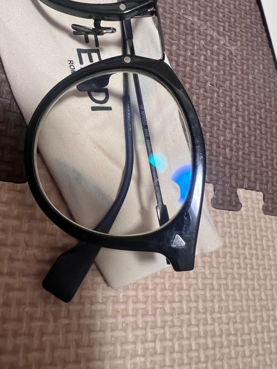 FENDI メガネ（ブランド財布・小物）の商品画像 - 査定依頼日：2025年7月3日 - 最高査定価格：5,600円