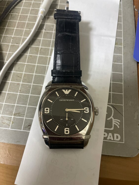 EMP OR I O（高級時計）の商品画像 - 査定依頼日：2025年2月4日 - 最高査定価格：3,500円