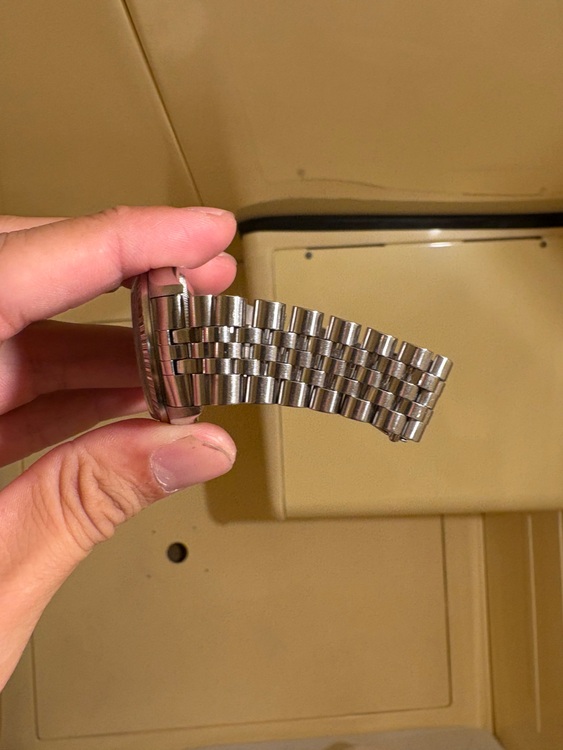 ロレックス デイトジャスト 16220（高級時計）の商品画像 - 査定依頼日：2025年7月7日 - 最高査定価格：720,000円