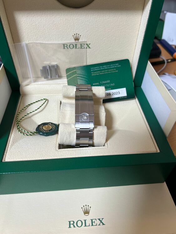 ロレックス シードゥエラー 126600（高級時計）の商品画像 - 査定依頼日：2025年6月21日 - 最高査定価格：1,880,000円