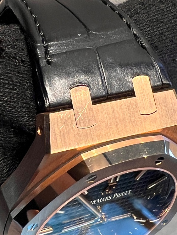 オーデマピゲ ロイヤルオーク （高級時計）の商品画像 - 査定依頼日：2025年11月13日 - 最高査定価格：7,800,000円