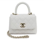 ミニミニマトラッセ（ブランドバッグ）の商品画像 - 査定依頼日：2026年1月30日 - 最高査定価格：460,000円