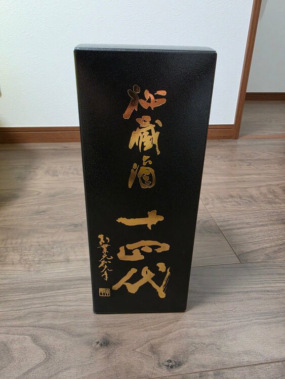 日本酒 十四代（お酒）の商品画像 - 査定依頼日：2026年9月3日 - 最高査定価格：30,000円