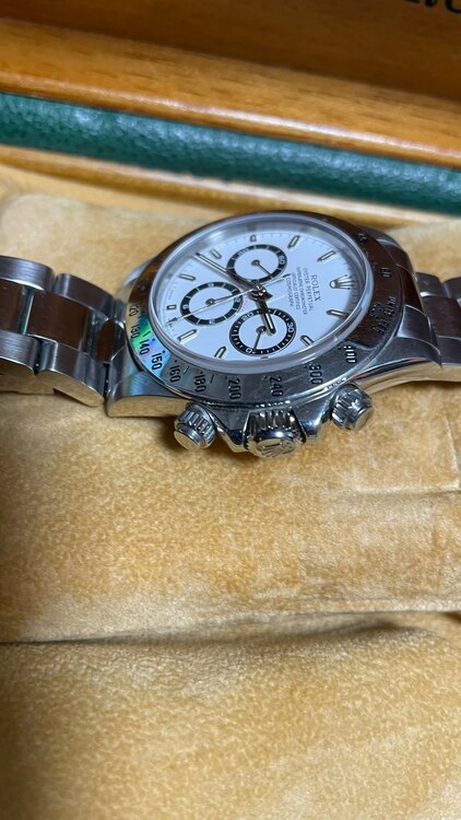 ロレックス デイトナ 16520 T0（高級時計）の商品画像 - 査定依頼日：2025年2月18日 - 最高査定価格：3,900,000円