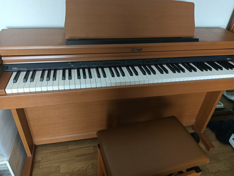 HP203（ピアノ・楽器・PA機材）の商品画像 - 査定依頼日：2026年3月21日 - 最高査定価格：5,000円