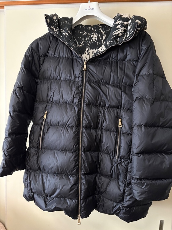 商品名はわからないのでついてるタグを写メして送りました（古着・ファッション）の商品画像 - 査定依頼日：2026年1月22日 - 最高査定価格：22,000円