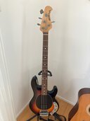 スティングレイ（ピアノ・楽器・PA機材）の商品画像 - 査定依頼日：2025年5月4日 - 最高査定価格：150,000円