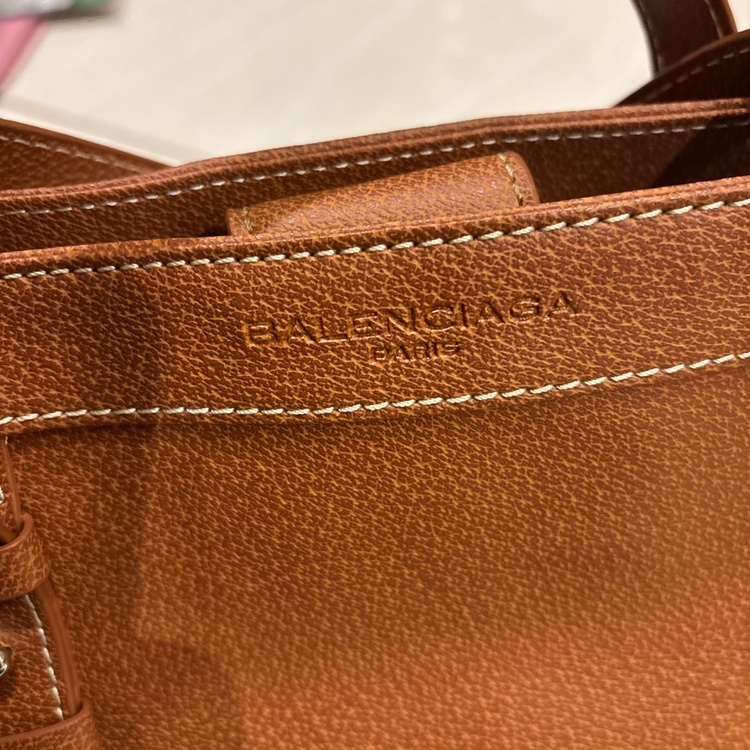 バレンシアガ（ブランドバッグ）の商品画像 - 査定依頼日：2026年1月21日 - 最高査定価格：30,000円