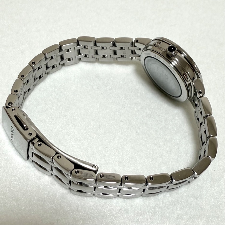 セイコー ドルチェ& エクセリーヌ ダイヤ シェル 腕時計 SWCW007（高級時計）の商品画像 - 査定依頼日：2026年4月5日 - 最高査定価格：15,000円