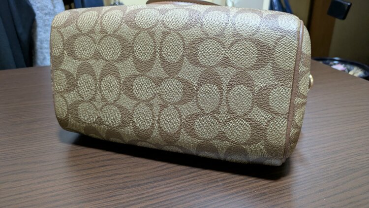 ミニベネットサッチェル(型番32203)（ブランドバッグ）の商品画像 - 査定依頼日：2026年3月27日 - 最高査定価格：2,500円