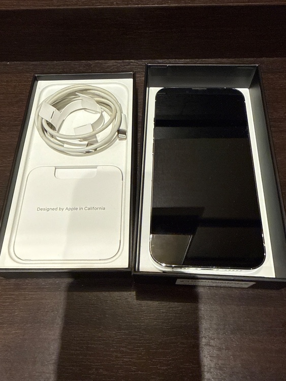 iPhone 13 Pro 256GB Softbank（スマホ）の商品画像 - 査定依頼日：2026年5月4日 - 最高査定価格：55,000円