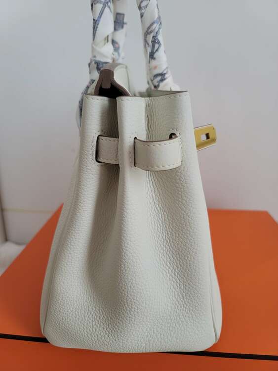 バーキン30（ブランドバッグ）の商品画像 - 査定依頼日：2025年5月4日 - 最高査定価格：2,400,000円