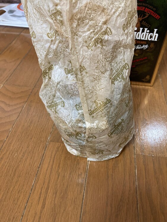 グレンフィデック18年（お酒）の商品画像 - 査定依頼日：2025年5月21日 - 最高査定価格：10,000円