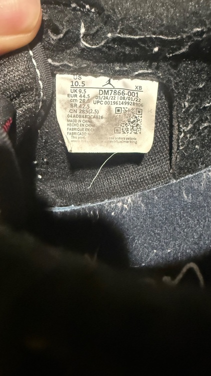 Travis Scott × Air Jordan 1 Low OG SP “B（古着・ファッション）の商品画像 - 査定依頼日：2026年9月27日 - 最高査定価格：25,000円