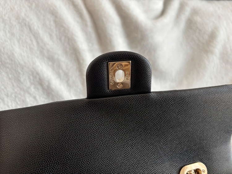 ハンドル付きバック（ブランドバッグ）の商品画像 - 査定依頼日：2026年2月5日 - 最高査定価格：800,000円