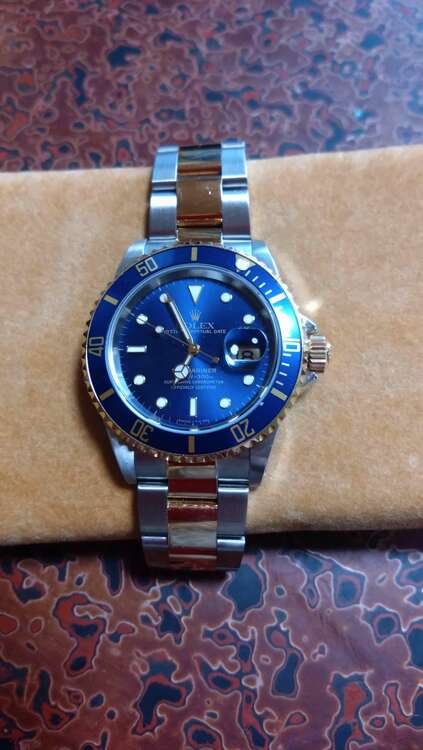 ロレックス サブマリーナー M16613（高級時計）の商品画像 - 査定依頼日：2025年4月28日 - 最高査定価格：1,890,000円