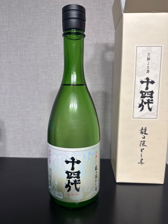 十四代　大極上生　龍の落とし子　720ml（お酒）の商品画像 - 査定依頼日：2026年3月20日 - 最高査定価格：19,000円