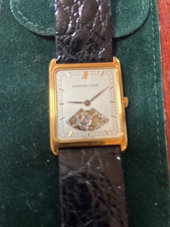 オーデマピゲ その他 （高級時計）の商品画像 - 査定依頼日：2025年8月20日 - 最高査定価格：1,500,000円