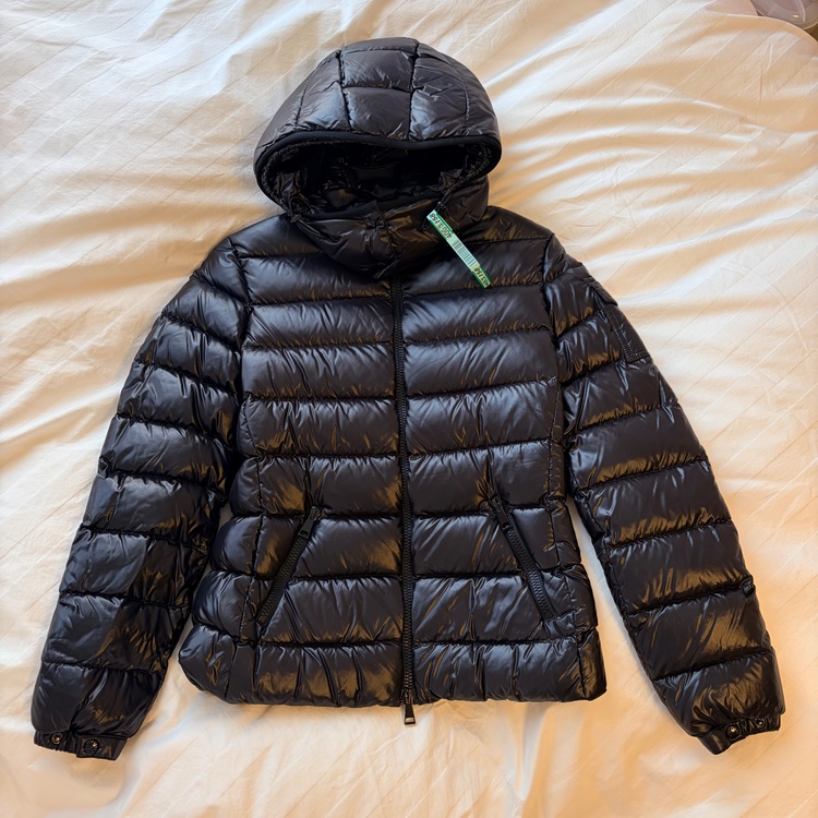 bady（古着・ファッション）の商品画像 - 査定依頼日：2026年1月4日 - 最高査定価格：10,000円