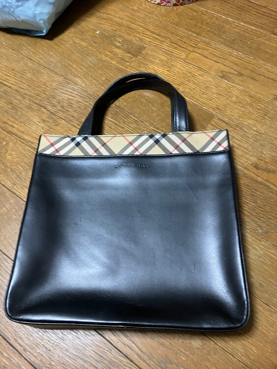 その他 バーバリー （ブランドバッグ）の商品画像 - 査定依頼日：2025年2月6日 - 最高査定価格：9,000円