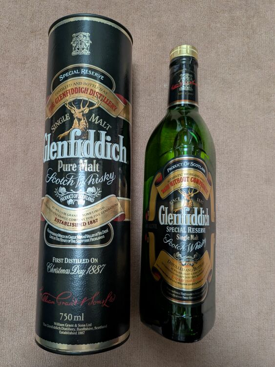 Glenfiddich Pure Malt Scotch Whisky（お酒）の商品画像 - 査定依頼日：2025年10月28日 - 最高査定価格：1,000円