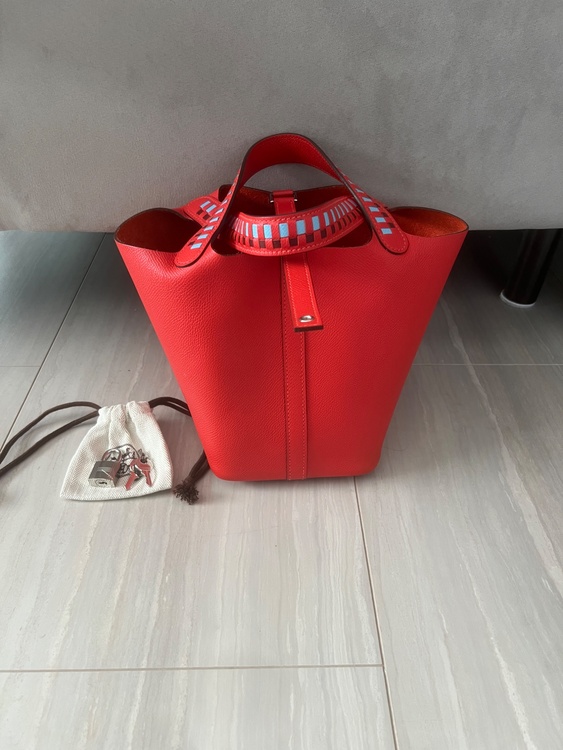 ピコタン（ブランドバッグ）の商品画像 - 査定依頼日：2026年2月12日 - 最高査定価格：360,000円