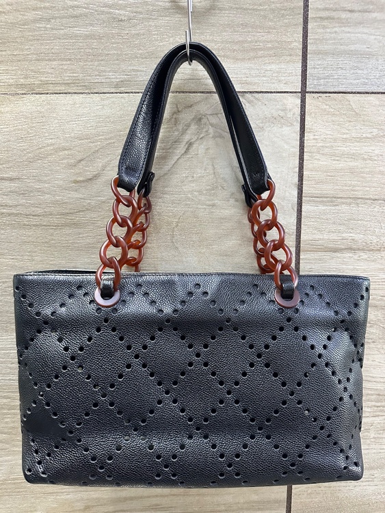 CHANELトートバッグ（ブランドバッグ）の商品画像 - 査定依頼日：2026年3月30日 - 最高査定価格：150,000円