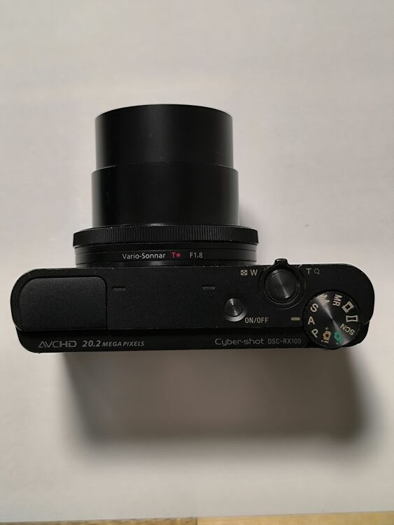 cybershot（カメラ）の商品画像 - 査定依頼日：2025年9月22日 - 最高査定価格：25,000円