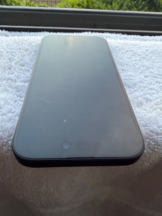 iPhone iPhone 15 128GB SIMフリー（スマホ）の商品画像 - 査定依頼日：2026年5月25日 - 最高査定価格：70,000円