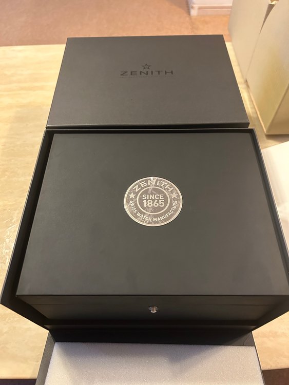 デファイ　エルプリメロ21（高級時計）の商品画像 - 査定依頼日：2023年2月25日 - 最高査定価格：650,000円