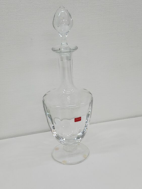 バカラ　デキャンタ　カプリ（食器）の商品画像 - 査定依頼日：2025年8月21日 - 最高査定価格：15,000円
