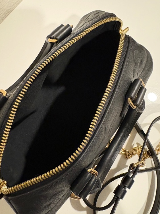 ルイヴィトン モノグラム （ブランドバッグ）の商品画像 - 査定依頼日：2025年6月14日 - 最高査定価格：270,000円