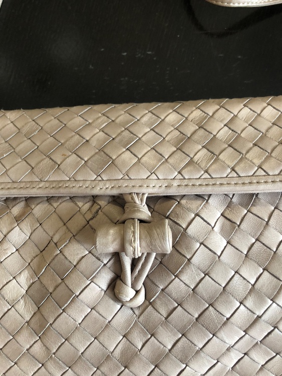 ボッテガ・ヴェネタ  （ブランドバッグ）の商品画像 - 査定依頼日：2025年10月26日 - 最高査定価格：30,000円