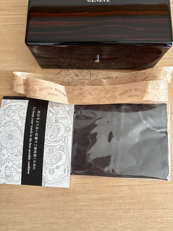 フランクミューラートノウカーベックス（高級時計）の商品画像 - 査定依頼日：2025年9月8日 - 最高査定価格：200,000円