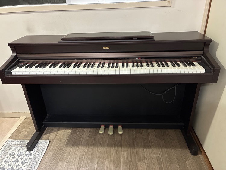KORG CONCERT Cー3200（ピアノ・楽器・PA機材）の商品画像 - 査定依頼日：2025年12月18日 - 最高査定価格：20,000円