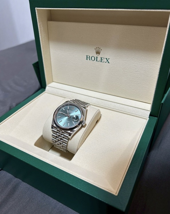 ミントグリーンジュビリーブレスドームベゼル（高級時計）の商品画像 - 査定依頼日：2026年2月26日 - 最高査定価格：1,855,000円