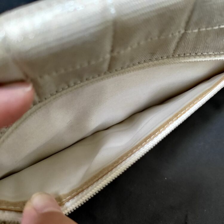 シャネル トラベルライン チェーンショルダーバッグ（ブランドバッグ）の商品画像 - 査定依頼日：2025年10月24日 - 最高査定価格：90,000円