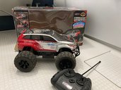 ジョーゼン ダートマックス 1/18スケール ラジコン 三菱 アウトランダー ラ（ミニカー・ラジコン）の商品画像 - 査定依頼日：2023年6月25日 - 最高査定価格：7,000円