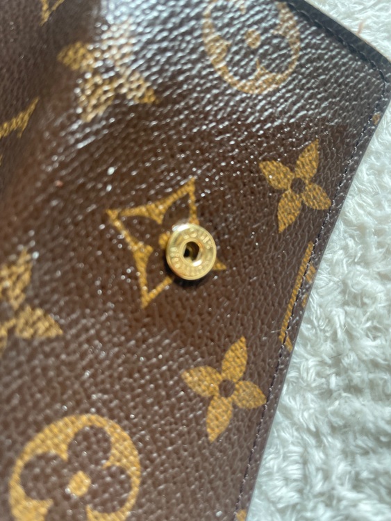 キーケース（ブランド財布・小物）の商品画像 - 査定依頼日：2025年9月11日 - 最高査定価格：1,000円