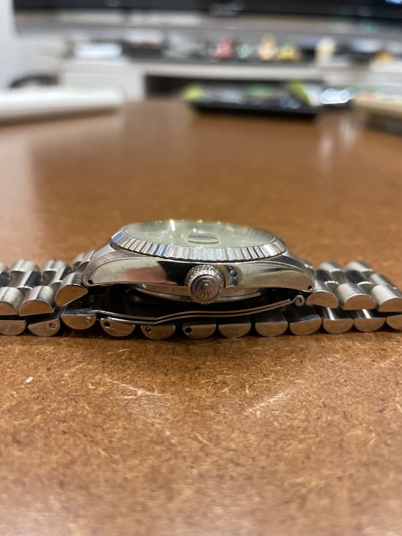 ロレックス デイトジャスト （高級時計）の商品画像 - 査定依頼日：2025年7月28日 - 最高査定価格：450,000円