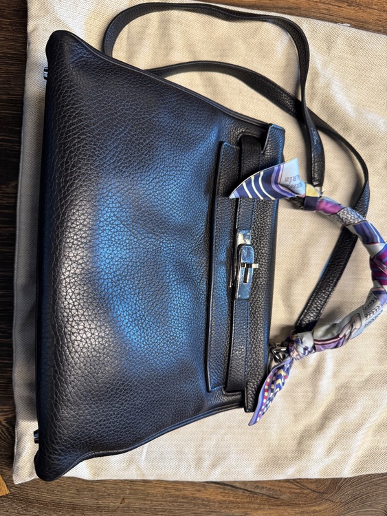 エルメス ケリー （ブランドバッグ）の商品画像 - 査定依頼日：2025年12月10日 - 最高査定価格：2,100,000円