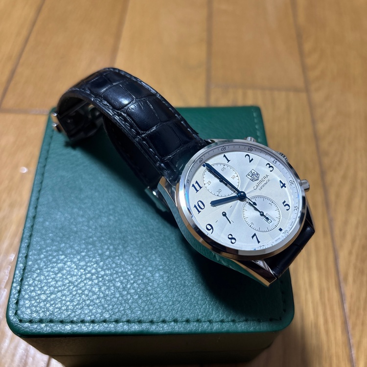 TAG　HEUER　CAS2111　カレラ　ヘリデージ　キャリバー16　クロノグ（高級時計）の商品画像 - 査定依頼日：2025年12月17日 - 最高査定価格：190,000円