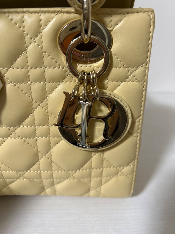 ディオール  （ブランドバッグ）の商品画像 - 査定依頼日：2026年4月25日 - 最高査定価格：410,000円