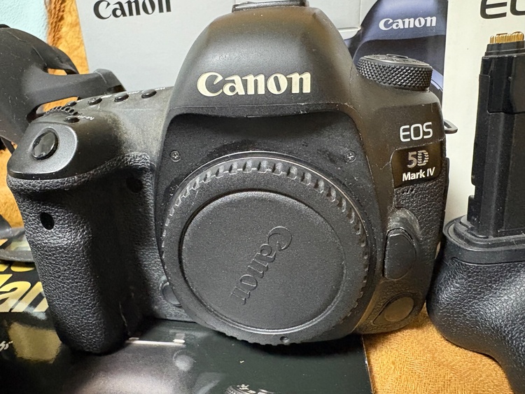 eos 5d mark4（カメラ）の商品画像 - 査定依頼日：2026年4月5日 - 最高査定価格：120,000円
