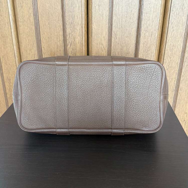 ガーデンパーティ ネゴンダ（ブランドバッグ）の商品画像 - 査定依頼日：2025年5月1日 - 最高査定価格：300,000円