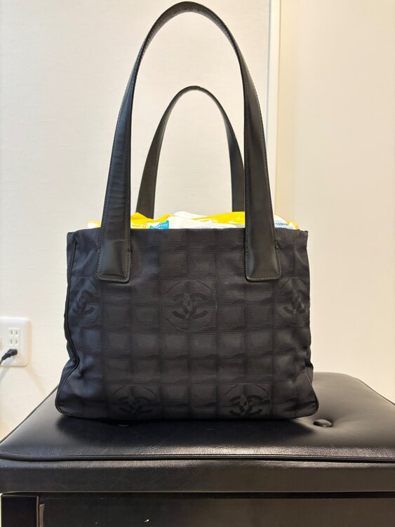 ニュートラベルラインpm（ブランドバッグ）の商品画像 - 査定依頼日：2025年3月24日 - 最高査定価格：60,000円