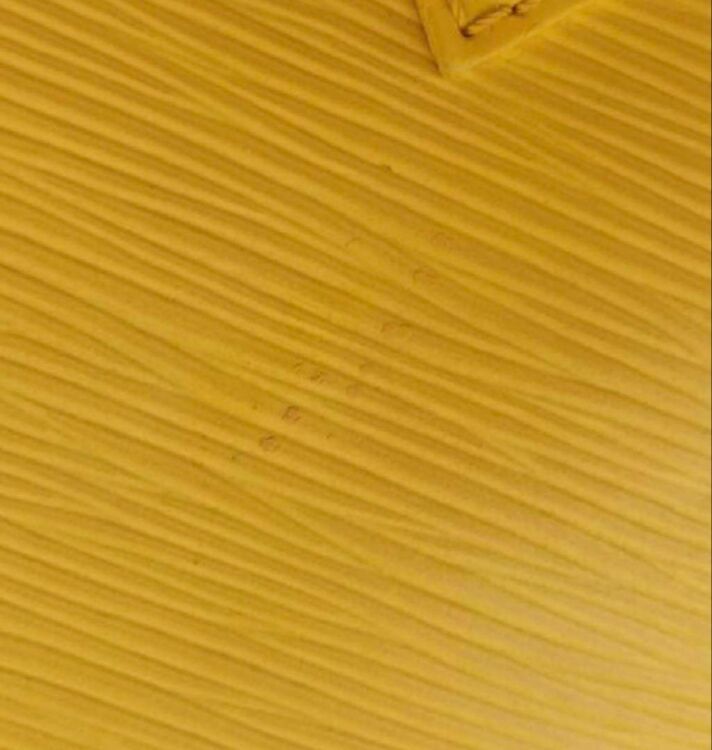 M40866 アルマBB　シトロン（ブランドバッグ）の商品画像 - 査定依頼日：2025年6月2日 - 最高査定価格：105,000円