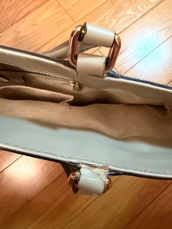 メイフェア トートバッグ　ベージュ/白　キャンバス/レザー　257061（ブランドバッグ）の商品画像 - 査定依頼日：2026年4月19日 - 最高査定価格：45,000円