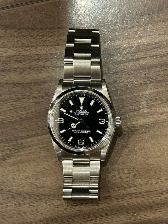 ロレックス エクスプローラー 11427（高級時計）の商品画像 - 査定依頼日：2025年4月19日 - 最高査定価格：750,000円